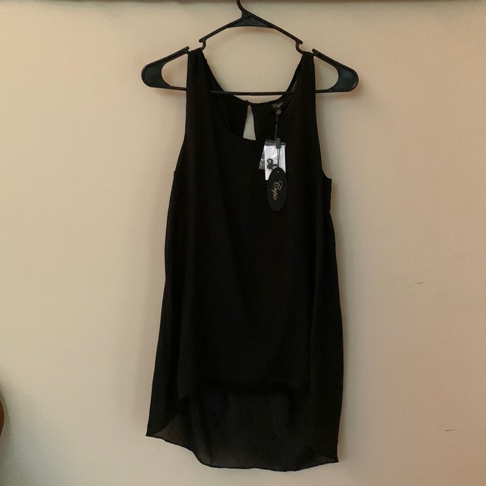 NWT Cupio Sleeveless Keyhole Back hi-low Tunic